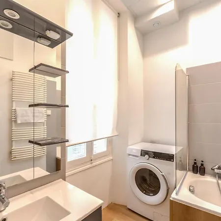Frgk - 3 Bedroom Historic Center *