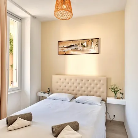 Appartement Frgk - 3 Bedroom Historic Center