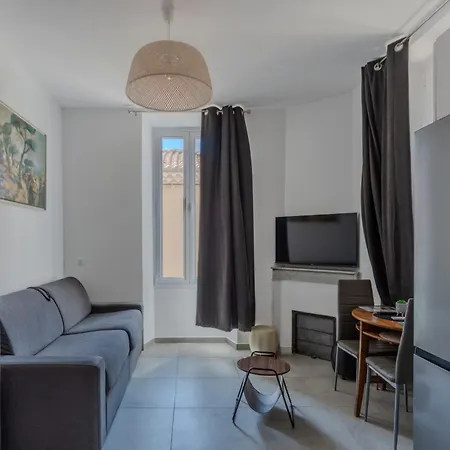 Frgk - 3 Bedroom Historic Center Appartement *
